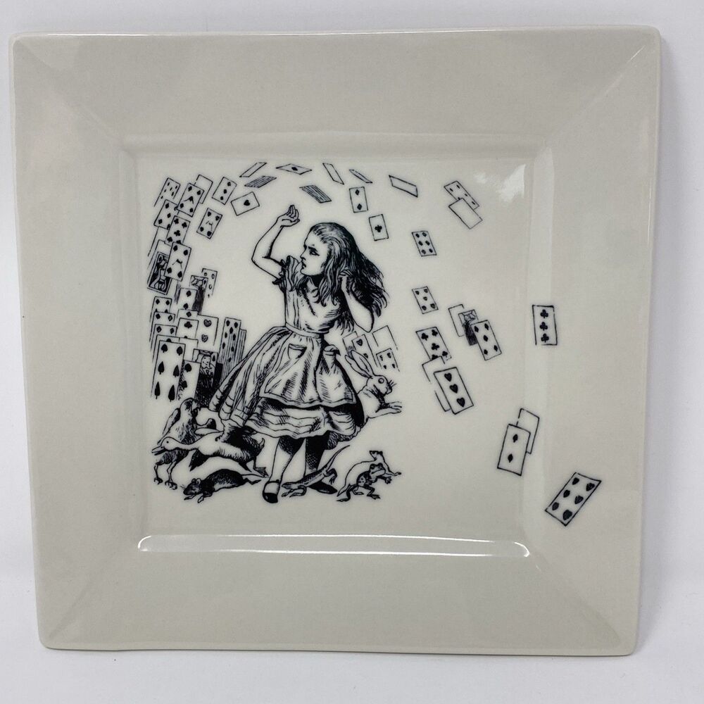 Fishs Eddy Alice in Wonderland Ceramic Dessert Plate Black White Illustration